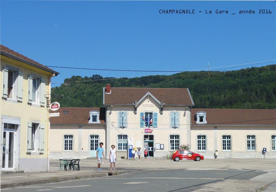 Cafe Hotel De La Gare Champagnole Ngoại thất bức ảnh